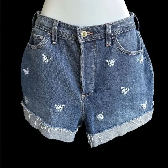 Hollister high rise mom shorts NWOT 26" - Picture 1 of 8